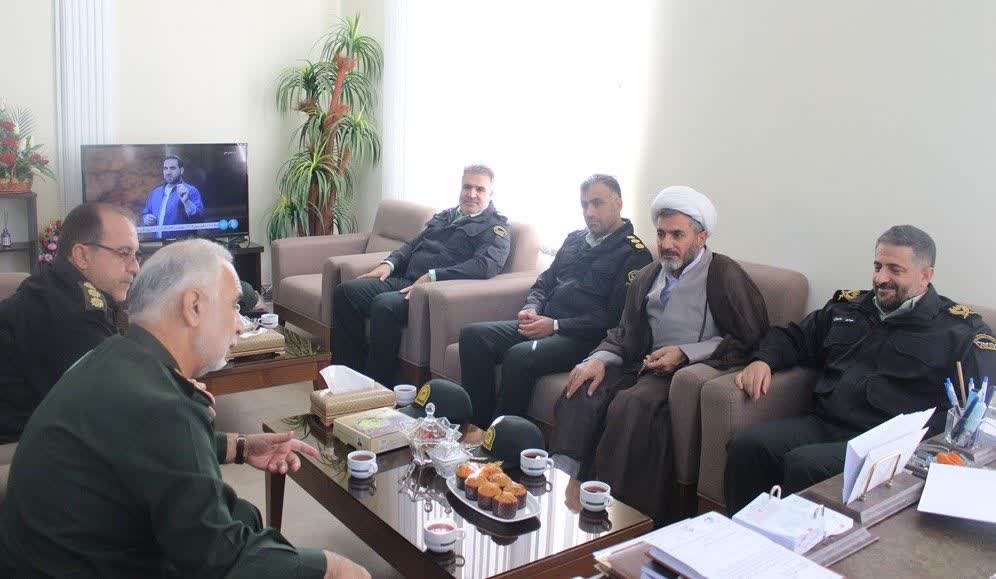 بسيج و سپاه پشتوانه هاي محکم نظام مقدس جمهوري اسلامي هستند