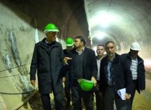 تاکید استاندار کرمانشاه بر سرعت‌گرفتن پروژه قطار شهری و پل قره‌سو/ این پروژه با روند عادی به نتیجه نمی رسد/ قول شهرداری برای اتمام فاز نخست قطار شهری تا پایان ۱۴۰۴/ دستور استاندار برای انجام مطالعات متروی شرق به غرب