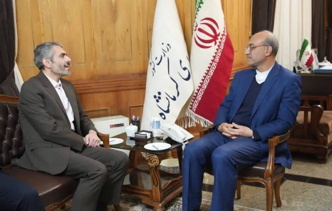 تمام عرصه های کاری باید پیوست فرهنگی داشته باشد