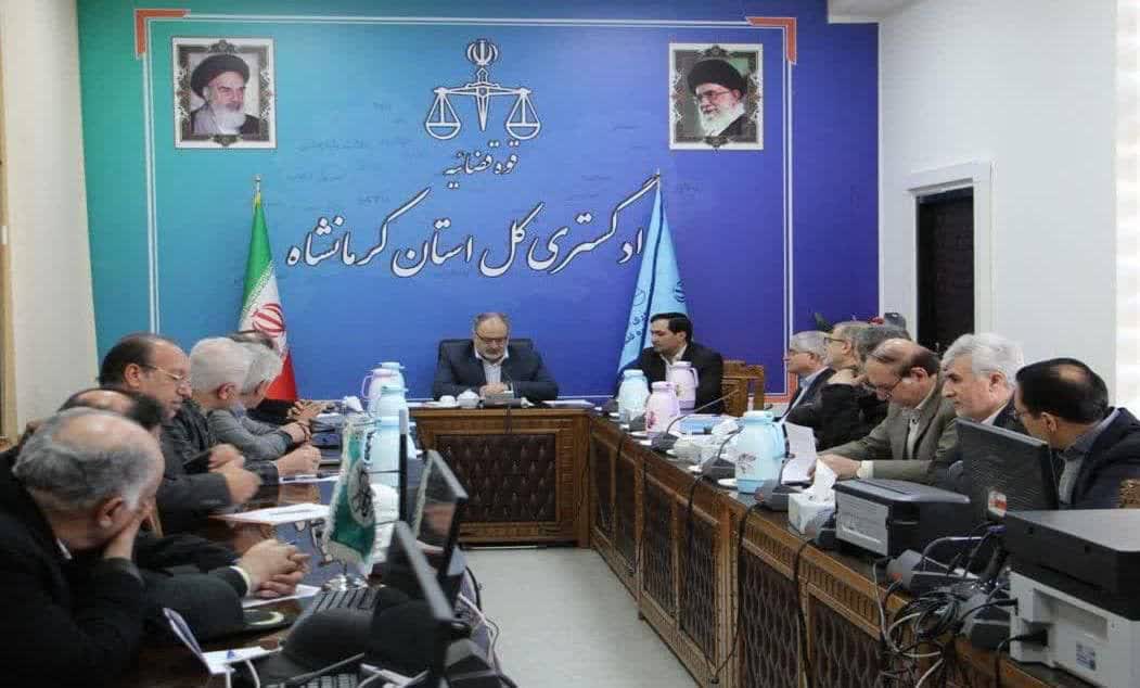 تشکیل کارگروه مربوطه به ریاست رئیس کل دادگستری استان به منظور ساماندهی وضعیت کوله‌بران