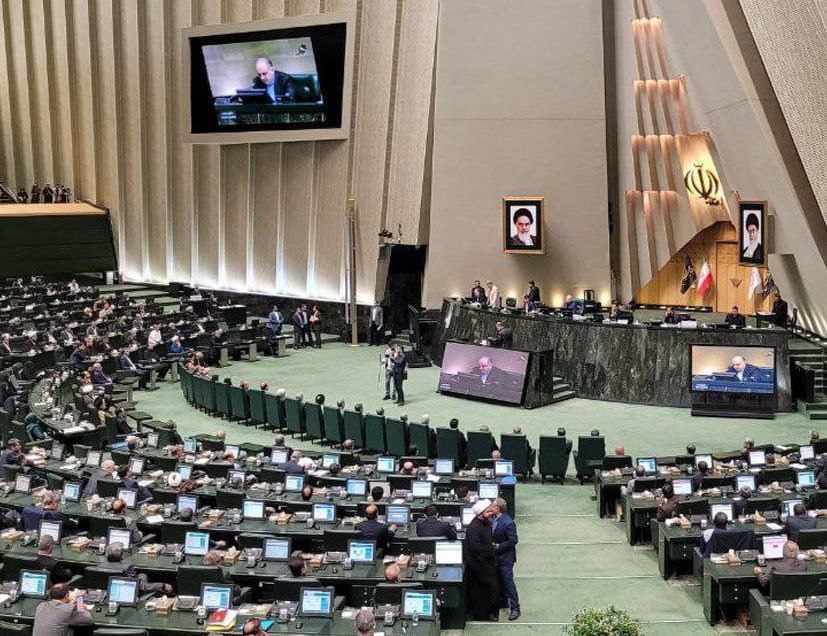 تعطیلی پنجشنبه‌ها تصویب شد