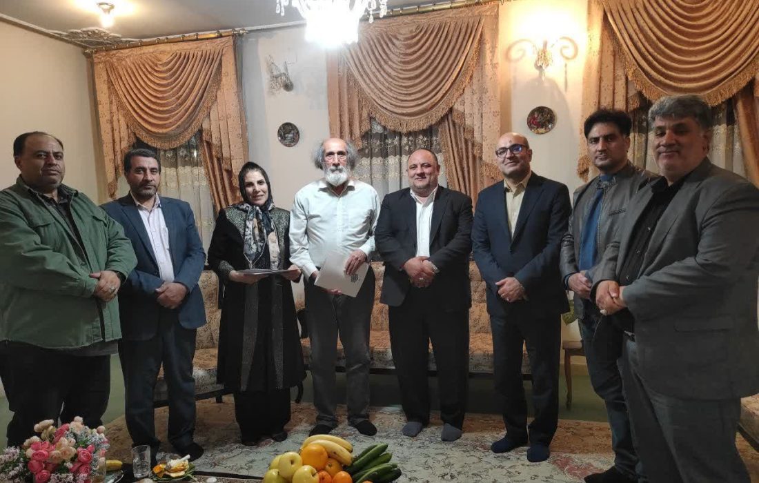 استاد هواس پلوک و پیشکسوتان هنر سرمایه هنری کشور هستند